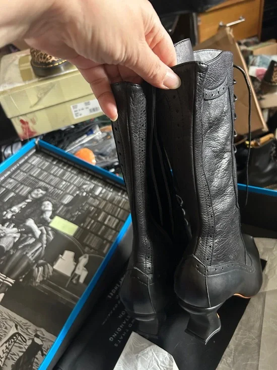 Fluevog Chaminade 11 - Picture 2 of 5